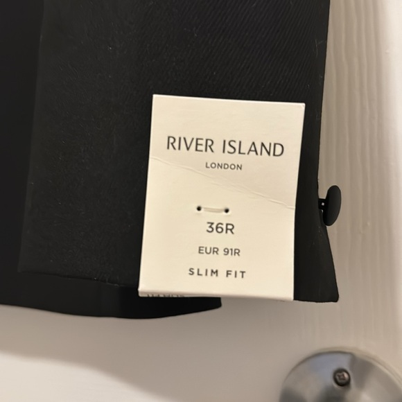 River Island Tuxedo Suit Jacket (New with Tags, 36 regular) from ASOS - Picture 2 of 7
